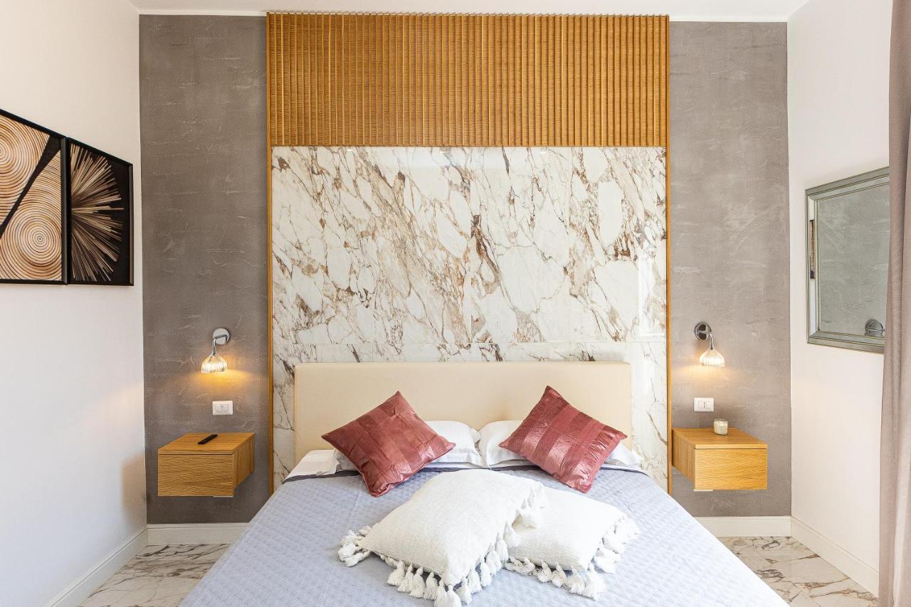 Kosmo Rome Luxury Hotel ภายนอก รูปภาพ
